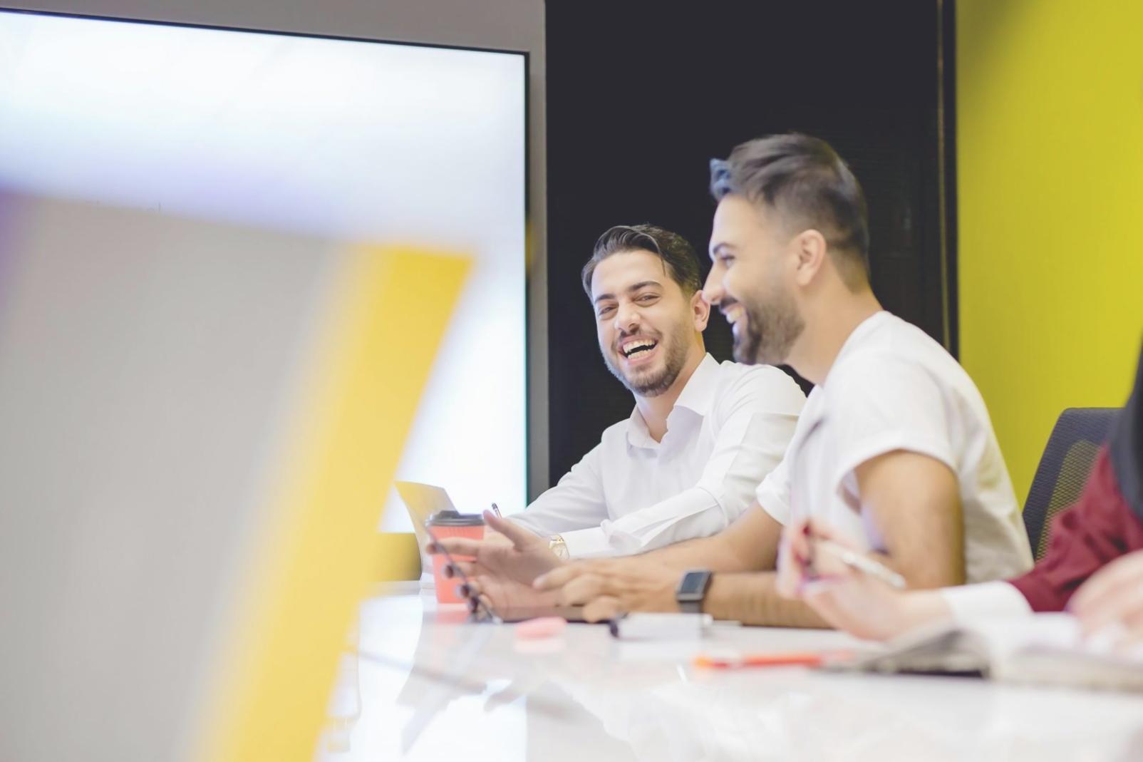 Finanzplanung und strategische Beratung im Büro